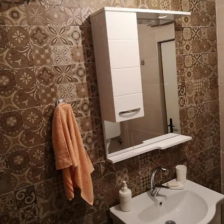 招待所 White Night 斯科普里