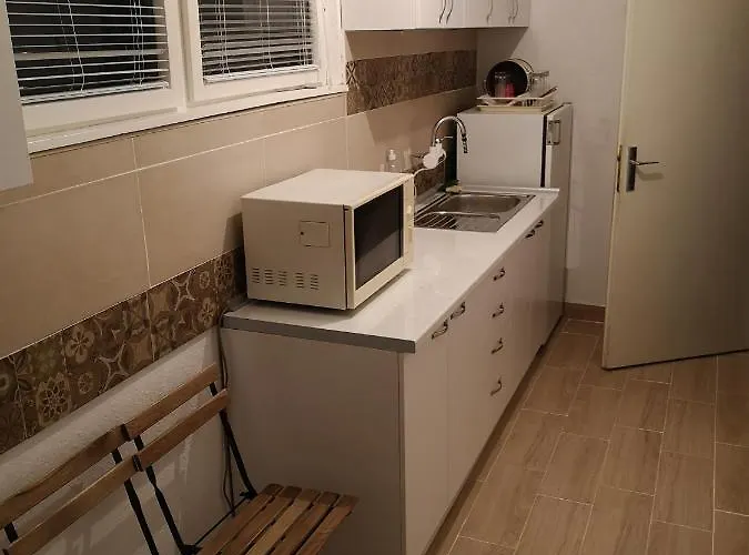 White Night Скопье